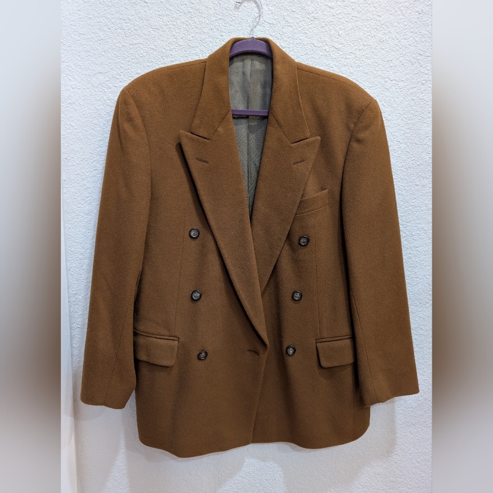 Vintage Harry Rosen x Hugo Boss Wool Cashmere Camel Colored Blazer